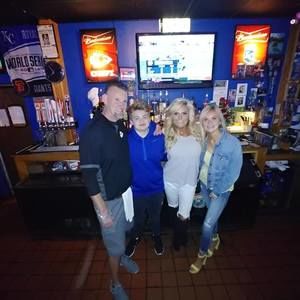 Meet your Posher, Chris